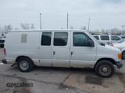 ✅ 2005 Ford Econoline Cargo • VIN: 1FTRE14W05HA24837 • Lot: 43746715. Wystawiony na IAAI z przebiegiem 163 103 mil. Bezpłatny archiwum sprzedaży aukcyjnych z USA i szczegółowy raport historii pojazdu na DreamBid. Zdjęcie 12.