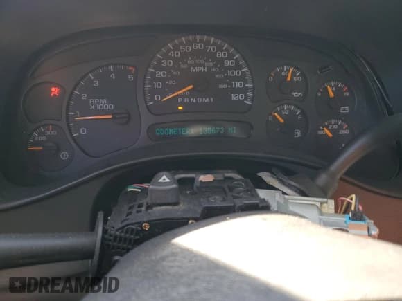 ✅ 2006 Chevrolet Silverado 2500HD LT1 • VIN: 1GCHC23D16F194368 • Лот: 48379025. Опубликован ранее на Copart с пробегом 135 673 миль. Бесплатный доступ к архиву аукционных продаж из США и подробный отчёт об истории автомобиля на DreamBid. Изображение 9.