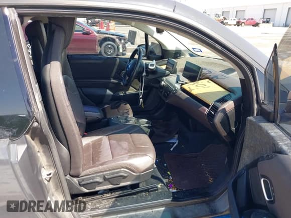 ✅ 2015 BMW i3 • VIN: WBY1Z2C50FV287637 • Lot: 42077747. Listed on IAAI with 67,283 mi. Free auction sales archive from the USA and detailed vehicle history report at DreamBid. Image 5.