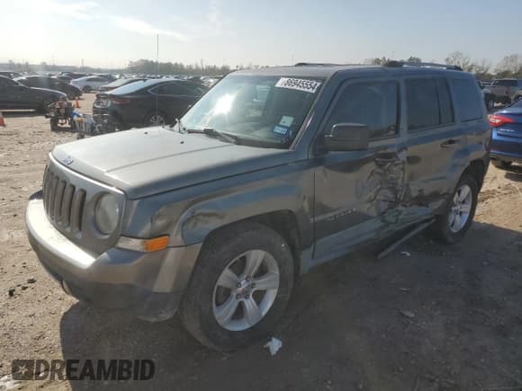 ✅ 2012 Jeep Patriot Limited • VIN: 1C4NJPCB1CD514672 • Lot: 86945554. Listed on Copart with 133,849 mi. Free auction sales archive from the USA and detailed vehicle history report at DreamBid. Image 1.
