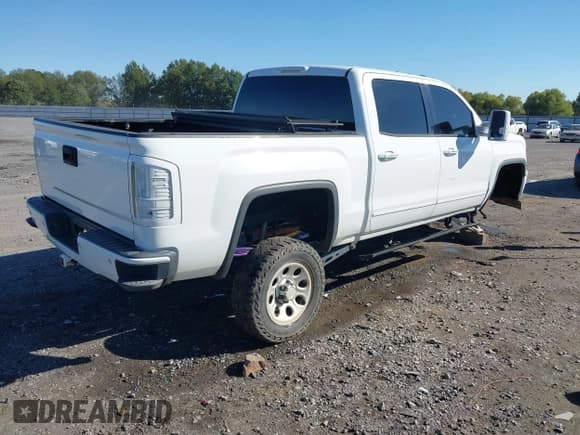 ✅ 2014 GMC Sierra 1500 SLE • VIN: 3GTU2UEC3EG494749 • Lot: 43507360. Listed on IAAI with 155,091 mi. Free auction sales archive from the USA and detailed vehicle history report at DreamBid. Image 4.