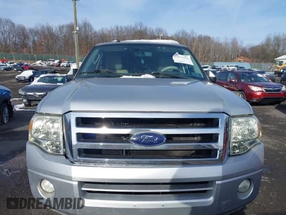 ✅ 2011 Ford Expedition Max Limited • VIN: 1FMJK2A50BEF18096 • Lot: 43871753. Listed on IAAI with 120,449 mi. Free auction sales archive from the USA and detailed vehicle history report at DreamBid. Image 12.