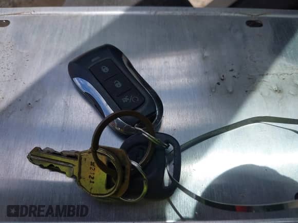 2011 Chevrolet Malibu 1FL z VIN 1G1ZA5EU5BF180016, wystawiony jako IAAI lot #41768794 z przebiegiem Nie podano mil oraz . Historia ofert i sprzedaży dostępna na DreamBid. Obrazek 11.