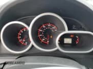 ✅ 2009 Pontiac Vibe 1SA • VIN: 5Y2SP67889Z453519 • Lot: 87477725. Wystawiony na Copart z przebiegiem 198 961 mil. Bezpłatny archiwum sprzedaży aukcyjnych z USA i szczegółowy raport historii pojazdu na DreamBid. Zdjęcie 9.