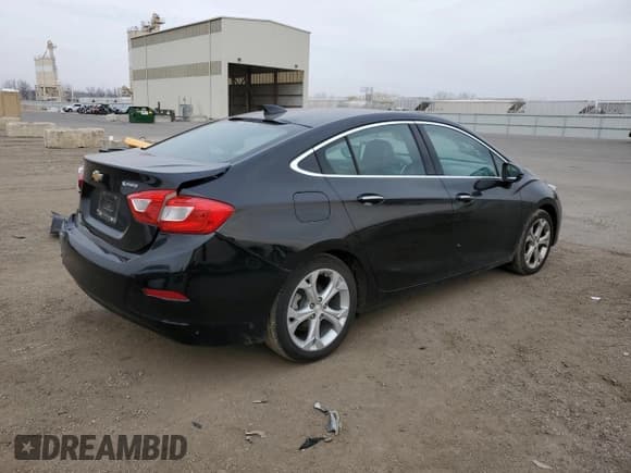 ✅ 2017 Chevrolet Cruze Premier • VIN: 1G1BF5SM5H7230679 • Lot: 70352222. Listed on Copart with 83,463 mi. Free auction sales archive from the USA and detailed vehicle history report at DreamBid. Image 3.