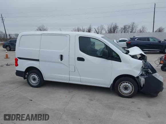 ✅ 2019 Nissan NV200 S • VIN: 3N6CM0KN6KK698911 • Lot: 41446778. Listed on IAAI with 52,558 mi. Free auction sales archive from the USA and detailed vehicle history report at DreamBid. Image 13.
