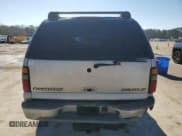 ✅ 2005 Chevrolet Suburban LT • VIN: 3GNFK16Z75G132800 • Лот: 45284065. Опубликован ранее на Copart с пробегом 317 826 миль. Бесплатный доступ к архиву аукционных продаж из США и подробный отчёт об истории автомобиля на DreamBid. Изображение 6.