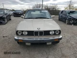 ✅ 1988 BMW 3 Series • VIN: WBABB2305J8860390 • Lot: 80549114. Wystawiony na Copart z przebiegiem 73 054 mil. Bezpłatny archiwum sprzedaży aukcyjnych z USA i szczegółowy raport historii pojazdu na DreamBid. Zdjęcie 5.