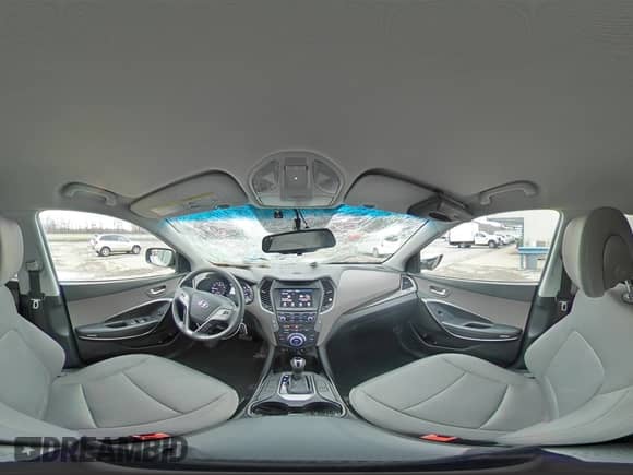 ✅ 2017 Hyundai Santa Fe 2.4L • VIN: 5XYZUDLB7HG422417 • Lot: 46468033. Wystawiony na Copart z przebiegiem 71 404 mil mil. Skorzystaj z bezpłatnego archiwum sprzedaży aukcyjnych z USA i zobacz szczegółowy raport historii pojazdu na DreamBid. Zdjęcie 14.