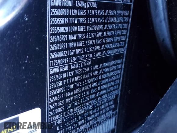 ✅ 2018 Land Rover Range Rover Velar R-Dynamic SE • VIN: SALYL2RV0JA765217 • Лот: 87026435. Опубликован ранее на Copart с пробегом 106 234 миль. Бесплатный доступ к архиву аукционных продаж из США и подробный отчёт об истории автомобиля на DreamBid. Изображение 12.