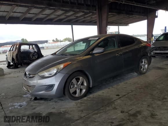 ✅ 2013 Hyundai Elantra Limited • VIN: 5NPDH4AE4DH248921 • Lot: 91453005. Listed on Copart with 190,443 mi. Free auction sales archive from the USA and detailed vehicle history report at DreamBid. Image 1.