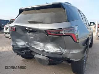 ✅ 2025 Chevrolet Equinox AWD LT • VIN: 3GNAXPEG6SL260866 • Lot: 43277398. Wystawiony na IAAI z przebiegiem 13 686 mil. Bezpłatny archiwum sprzedaży aukcyjnych z USA i szczegółowy raport historii pojazdu na DreamBid. Zdjęcie 6.