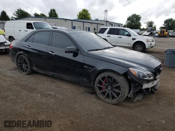 ✅ 2014 Mercedes-Benz E 63 AMG S-Model • VIN: WDDHF7GB7EA929580 • Lot: 66274655. Listed on Copart with 100,968 mi. Free auction sales archive from the USA and detailed vehicle history report at DreamBid. Image 4.