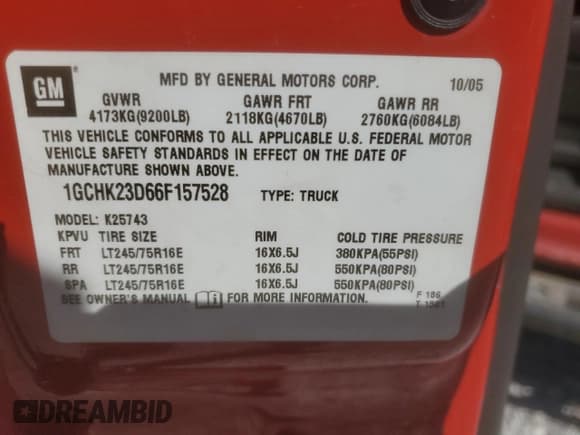 ✅ 2006 Chevrolet Silverado 2500HD LT2 • VIN: 1GCHK23D66F157528 • Lot: 47377505. Wystawiony na Copart z przebiegiem 209 391 mil. Bezpłatny archiwum sprzedaży aukcyjnych z USA i szczegółowy raport historii pojazdu na DreamBid. Zdjęcie 14.