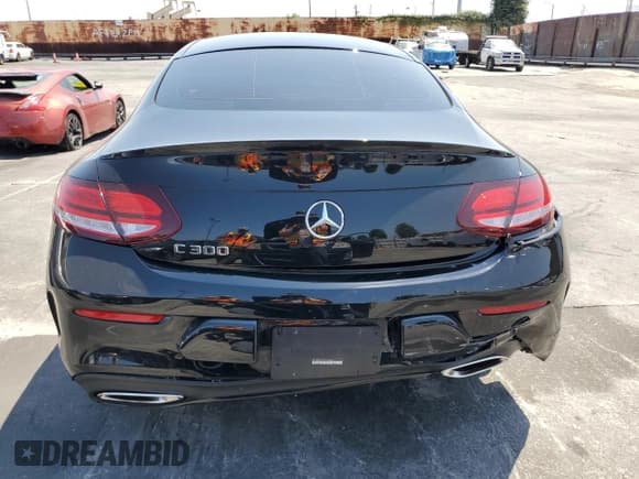 ✅ 2023 Mercedes-Benz C 300 • VIN: W1KWJ8DB7PG118622 • Lot: 67311675. Wystawiony na Copart z przebiegiem 26 896 mil. Bezpłatny archiwum sprzedaży aukcyjnych z USA i szczegółowy raport historii pojazdu na DreamBid. Zdjęcie 6.