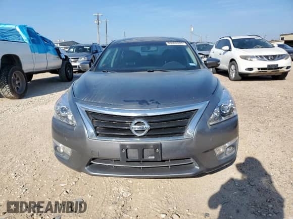 2015 Nissan Altima SV z VIN 1N4AL3AP3FC145524, wystawiony jako Copart lot #80999555 z przebiegiem 184 596 mil mil oraz Czysty tytuł • Clean title. Historia ofert i sprzedaży dostępna na DreamBid. Obrazek 5.
