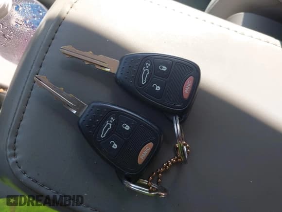 ✅ 2008 Dodge Avenger R/T • VIN: 1B3LC76M38N690883 • Лот: 43304878. Опубликован ранее на IAAI с пробегом 203 586 миль. Бесплатный доступ к архиву аукционных продаж из США и подробный отчёт об истории автомобиля на DreamBid. Изображение 11.