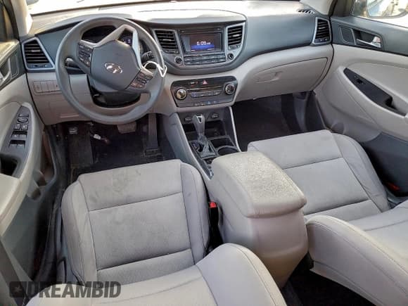 ✅ 2017 Hyundai Tucson SE • VIN: KM8J23A48HU555828 • Lot: 94223105. Wystawiony na Copart z przebiegiem 112 736 mil. Bezpłatny archiwum sprzedaży aukcyjnych z USA i szczegółowy raport historii pojazdu na DreamBid. Zdjęcie 8.