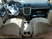 ✅ 2006 Pontiac Montana • VIN: 1GMDV33L56D221844 • Lot: 51757215. Wystawiony na Copart z przebiegiem 185 208 mil. Bezpłatny archiwum sprzedaży aukcyjnych z USA i szczegółowy raport historii pojazdu na DreamBid. Zdjęcie 8.