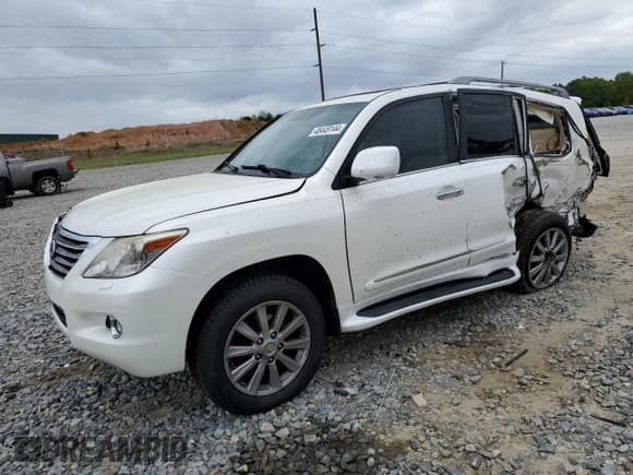 ✅ 2009 Lexus LX 570 • VIN: JTJHY00W394023419 • Lot: 48449144. Listed on Copart with 231,719 mi. Free auction sales archive from the USA and detailed vehicle history report at DreamBid. Image 1.