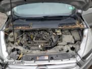 ✅ 2019 Ford Escape SE • VIN: 1FMCU9GDXKUB90699 • Lot: 82329515. Wystawiony na Copart z przebiegiem 93 094 mil. Bezpłatny archiwum sprzedaży aukcyjnych z USA i szczegółowy raport historii pojazdu na DreamBid. Zdjęcie 12.