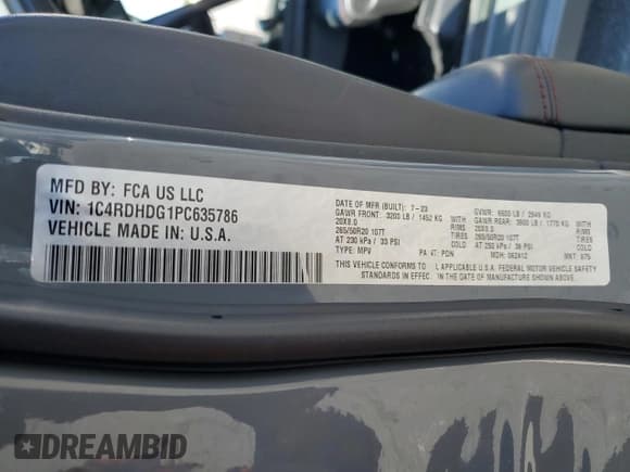 ✅ 2023 Dodge Durango GT • VIN: 1C4RDHDG1PC635786 • Lot: 57612485. Wystawiony na Copart z przebiegiem 62 319 mil. Bezpłatny archiwum sprzedaży aukcyjnych z USA i szczegółowy raport historii pojazdu na DreamBid. Zdjęcie 13.