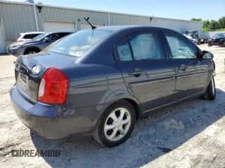 2008 Hyundai Accent GLS с VIN KMHCN46C88U184773, выставлен на аукционе Copart как лот 60775894 с пробегом 197 236 миль миль и Чистый • Clean title. История ставок и продаж доступна на DreamBid. Изображение 3.