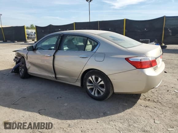 ✅ 2014 Honda Accord LX • VIN: 1HGCR2F3XEA214139 • Лот: 81895085. Опубликован ранее на Copart с пробегом 91 425 миль. Бесплатный доступ к архиву аукционных продаж из США и подробный отчёт об истории автомобиля на DreamBid. Изображение 2.