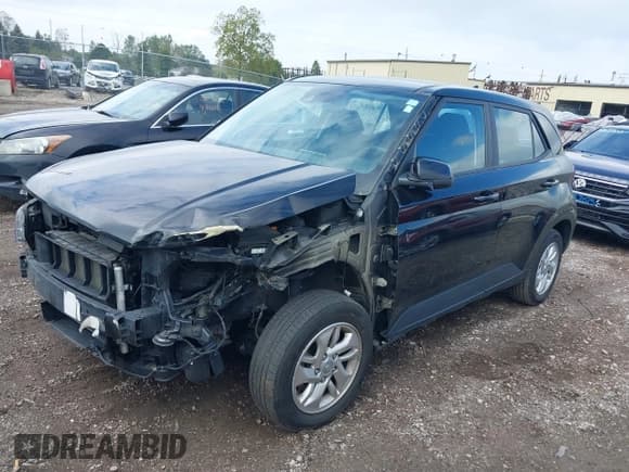 ✅ 2022 Hyundai Venue SE • VIN: KMHRB8A30NU132020 • Lot: 40459056. Listed on IAAI with 35,246 mi. Free auction sales archive from the USA and detailed vehicle history report at DreamBid. Image 2.