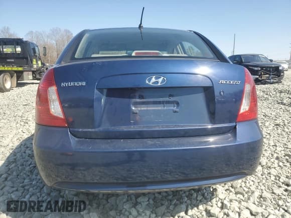 ✅ 2006 Hyundai Accent GLS • VIN: KMHCN46C56U042703 • Лот: 48938265. Опубликован ранее на Copart с пробегом 167 661 миль. Бесплатный доступ к архиву аукционных продаж из США и подробный отчёт об истории автомобиля на DreamBid. Изображение 6.