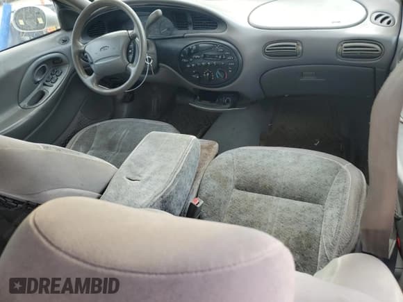 ✅ 1997 Ford Taurus GL • VIN: 1FALP52U2VG282751 • Lot: 77832244. Listed on Copart with 211,284 mi. Free auction sales archive from the USA and detailed vehicle history report at DreamBid. Image 8.