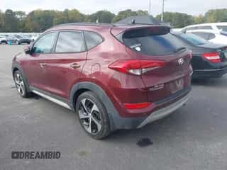 2017 Hyundai Tucson Sport z VIN KM8J33A25HU368266, wystawiony jako IAAI lot #43604599 z przebiegiem 98 046 mil mil oraz . Historia ofert i sprzedaży dostępna na DreamBid. Obrazek 3.