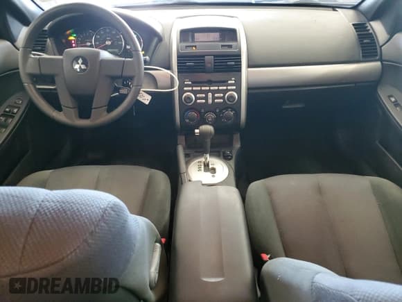 ✅ 2006 Mitsubishi Galant LS • VIN: 4A3AB36SX6E022279 • Lot: 66255645. Wystawiony na Copart z przebiegiem 145 375 mil. Bezpłatny archiwum sprzedaży aukcyjnych z USA i szczegółowy raport historii pojazdu na DreamBid. Zdjęcie 8.