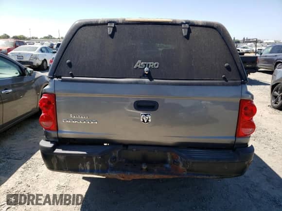 2008 Dodge Dakota ST с VIN 1D7HE28KX8S507189, выставлен на аукционе Copart как лот 63728594 с пробегом 171 162 миль миль и Списание • Salvage title. История ставок и продаж доступна на DreamBid. Изображение 6.