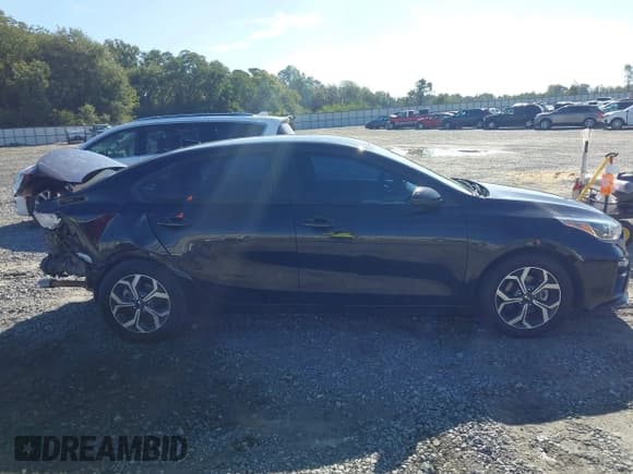 ✅ 2020 Kia Forte FE • VIN: 3KPF24AD1LE241722 • Lot: 43391802. Listed on IAAI with 78,110 mi. Free auction sales archive from the USA and detailed vehicle history report at DreamBid. Image 14.