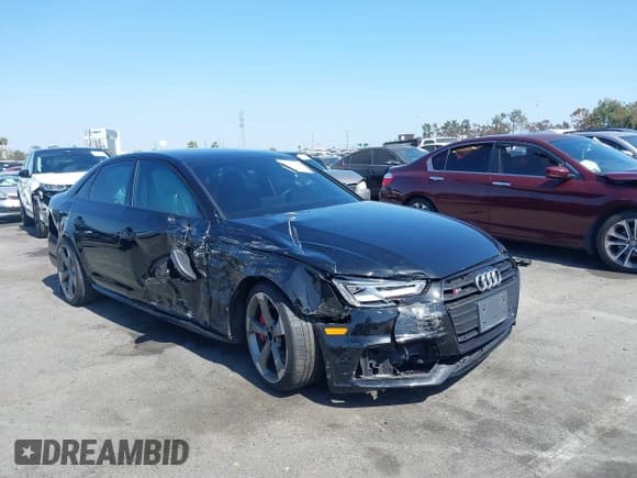 ✅ 2018 Audi S4 Prestige • VIN: WAUC4AF47JA004153 • Lot: 42554398. Wystawiony na IAAI z przebiegiem 63 143 mil. Bezpłatny archiwum sprzedaży aukcyjnych z USA i szczegółowy raport historii pojazdu na DreamBid. Zdjęcie 1.