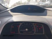 ✅ 2010 Honda Civic DX-VP • VIN: 19XFA1F37AE023203 • Лот: 43303801. Опубликован ранее на IAAI с пробегом 232 297 миль. Бесплатный доступ к архиву аукционных продаж из США и подробный отчёт об истории автомобиля на DreamBid. Изображение 7.