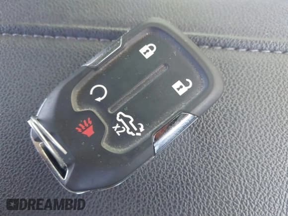 ✅ 2022 Chevrolet Silverado 1500 RST • VIN: 3GCUYEET2NG172334 • Лот: 41042263. Опубликован ранее на IAAI с пробегом 72 747 миль. Бесплатный доступ к архиву аукционных продаж из США и подробный отчёт об истории автомобиля на DreamBid. Изображение 11.