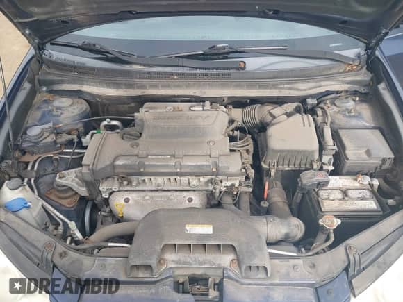 2010 Hyundai Elantra GLS z VIN KMHDU4AD5AU194965, wystawiony jako IAAI lot #43330027 z przebiegiem 78 375 mil mil oraz . Historia ofert i sprzedaży dostępna na DreamBid. Obrazek 10.