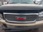 ✅ 2000 GMC Yukon SLT • VIN: 1GKEK13T6YJ196371 • Lot: 41683393. Listed on IAAI with 57,125 mi. Free auction sales archive from the USA and detailed vehicle history report at DreamBid. Image 12.