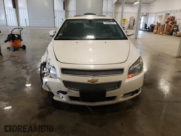 ✅ 2011 Chevrolet Malibu LTZ • VIN: 1G1ZE5E74BF235781 • Lot: 73598274. Listed on Copart with 114,304 mi. Free auction sales archive from the USA and detailed vehicle history report at DreamBid. Image 5.