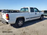 ✅ 2001 Chevrolet Silverado 1500 LS • VIN: 2GCEC19V511184505 • Лот: 78433344. Опубликован ранее на Copart с пробегом 272 652 миль. Бесплатный доступ к архиву аукционных продаж из США и подробный отчёт об истории автомобиля на DreamBid. Изображение 3.