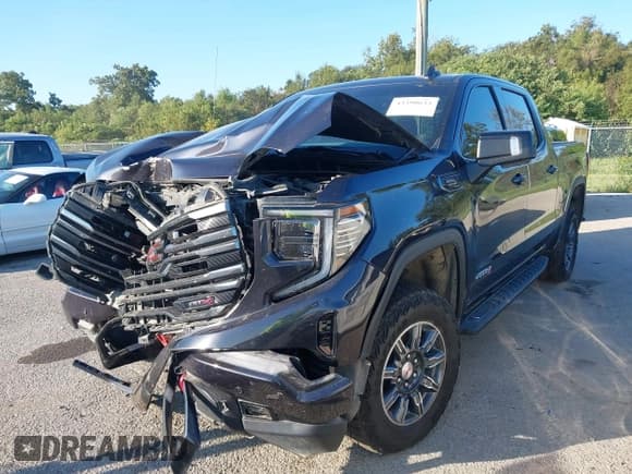 ✅ 2024 GMC Sierra 1500 AT4 • VIN: 3GTUUEE88RG236194 • Лот: 43390633. Опубликован ранее на IAAI с пробегом 35 734 миль. Бесплатный доступ к архиву аукционных продаж из США и подробный отчёт об истории автомобиля на DreamBid. Изображение 2.