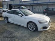 ✅ 2022 Audi A5 Sportback Premium • VIN: WAUABDF55NA015701 • Лот: 45799575. Опубликован ранее на Copart с пробегом 38 878 миль. Бесплатный доступ к архиву аукционных продаж из США и подробный отчёт об истории автомобиля на DreamBid. Изображение 4.