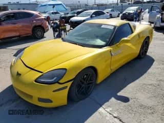 2008 Chevrolet Corvette с VIN 1G1YY25W385101948, выставлен на аукционе Copart как лот 71285195 с пробегом 73 872 миль миль и Списание • Salvage title. История ставок и продаж доступна на DreamBid. Изображение 1.