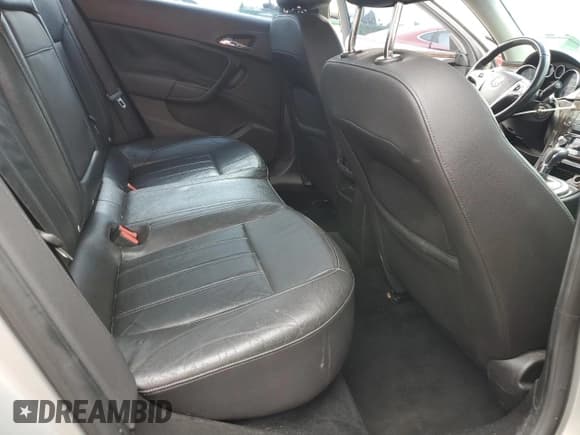 ✅ 2011 Buick Regal CXL RL1 • VIN: W04GN5EC1B1131896 • Lot: 60876645. Listed on Copart with 162,854 mi. Free auction sales archive from the USA and detailed vehicle history report at DreamBid. Image 10.