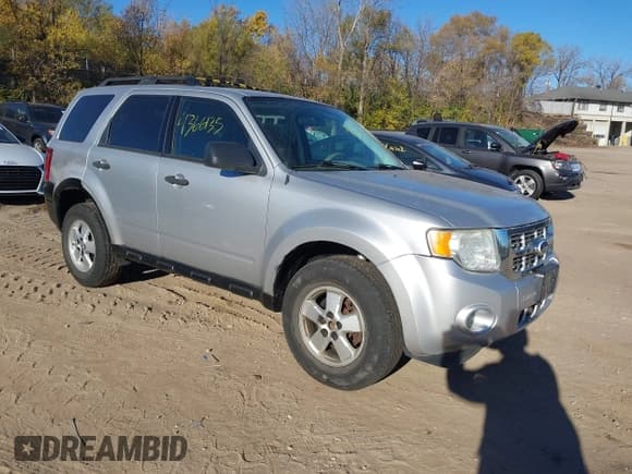 ✅ 2010 Ford Escape XLS • VIN: 1FMCU9C70AKC79479 • Лот: 43636135. Опубликован ранее на IAAI с пробегом 280 866 миль. Бесплатный доступ к архиву аукционных продаж из США и подробный отчёт об истории автомобиля на DreamBid. Изображение 1.