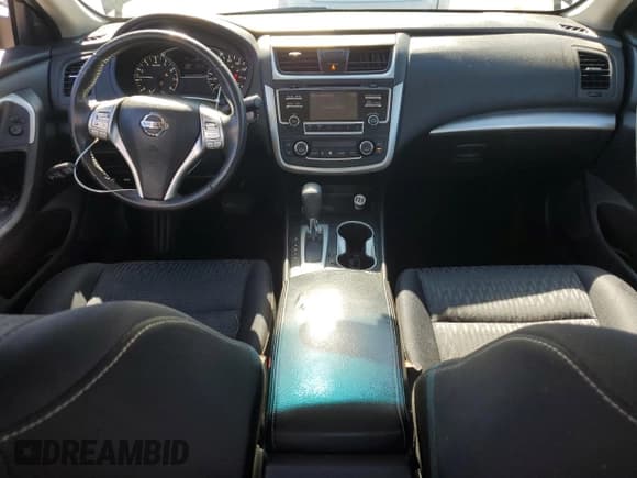 ✅ 2017 Nissan Altima S • VIN: 1N4AL3AP1HC140700 • Lot: 82469895. Wystawiony na Copart z przebiegiem 169 705 mil. Bezpłatny archiwum sprzedaży aukcyjnych z USA i szczegółowy raport historii pojazdu na DreamBid. Zdjęcie 8.