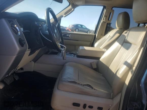 ✅ 2015 Ford Expedition Max Limited • VIN: 1FMJK1KT2FEF06335 • Lot: 52897035. Listed on Copart with 188,343 mi. Free auction sales archive from the USA and detailed vehicle history report at DreamBid. Image 7.