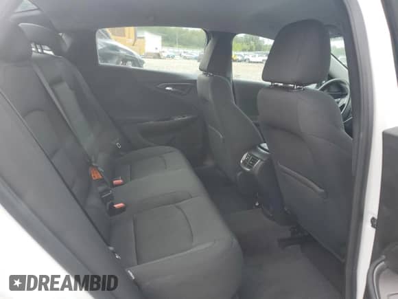 2017 Chevrolet Malibu LT z VIN 1G1ZE5ST3HF123595, wystawiony jako Copart lot #83942335 z przebiegiem 88 685 mil mil oraz Szkoda całkowita • Salvage title. Historia ofert i sprzedaży dostępna na DreamBid. Obrazek 10.